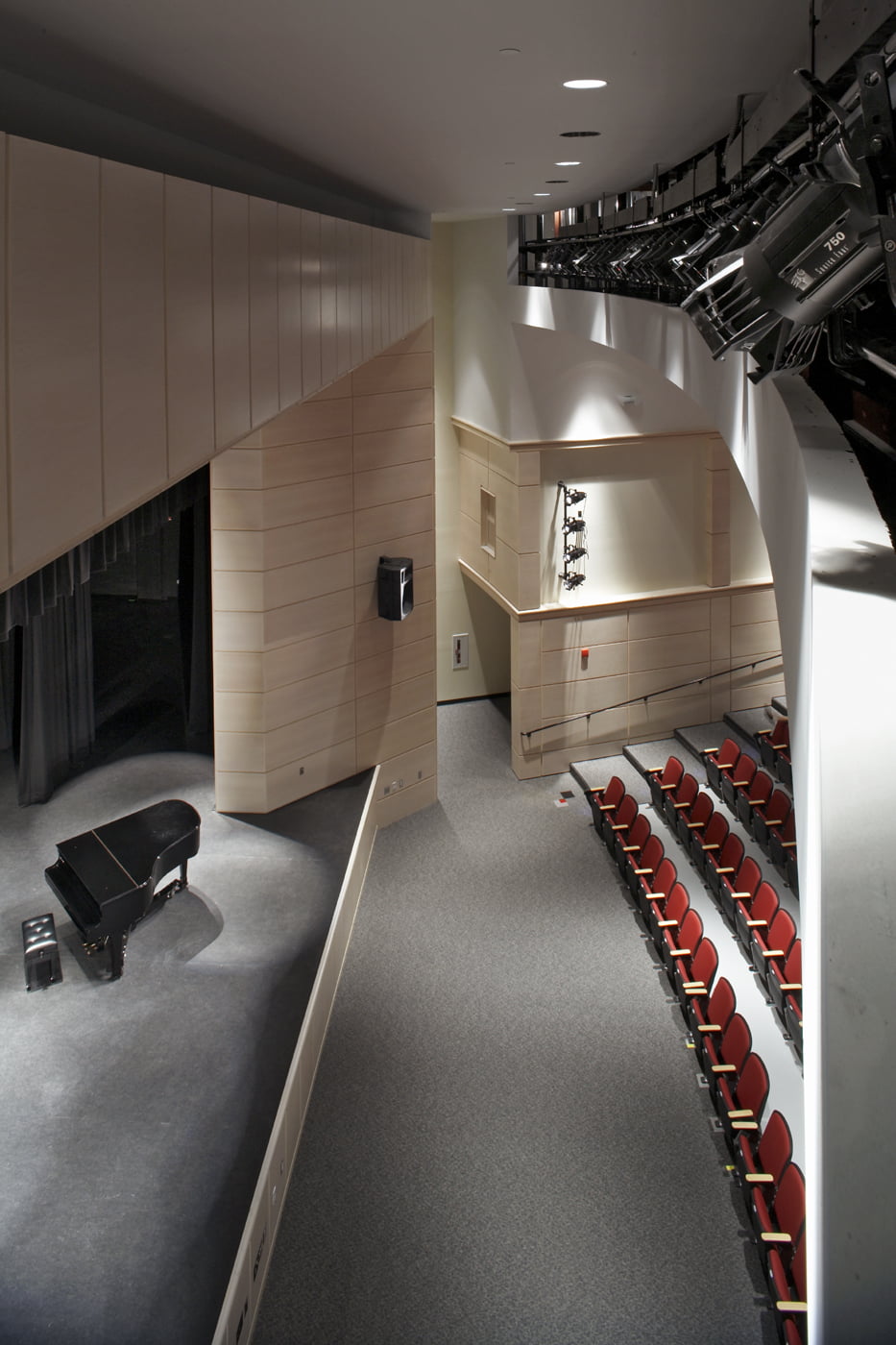 Silver Lake Regional High School DRA Architects